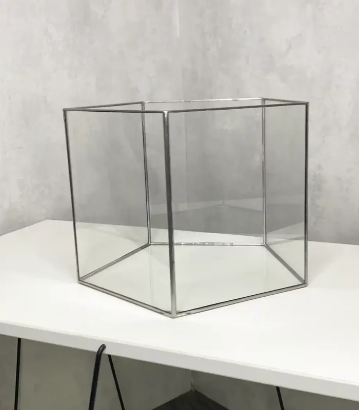 Напольное стеклянное кашпо Призма с автополивом 28×22 см